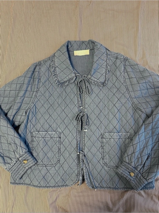 Oda Jackets & Blazers - Quilted Chambray Tie-Front Jacket - Blue